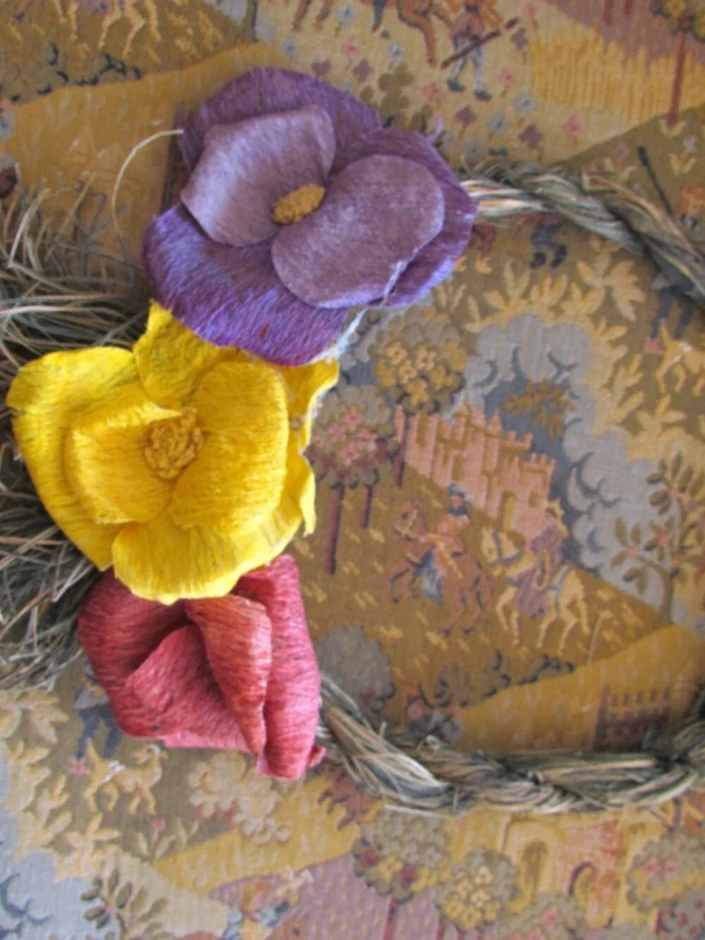 2 FESTIVAL HAIR WREATHS: FLORAL & GOLDEN LEAVES; RENAISSANCE, MEDIEVAL COSTUMES - Picture 10 of 12